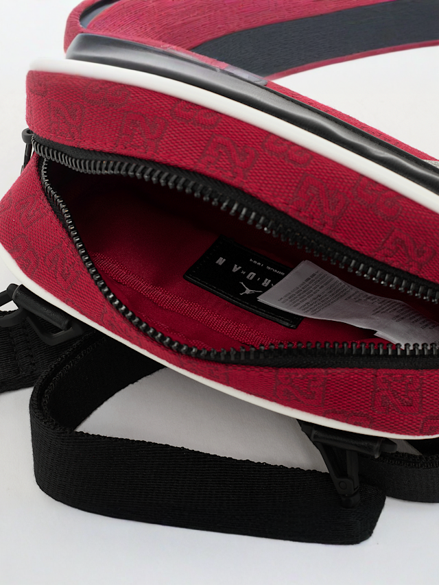 Jordan, 23 Monogram Camera Bag, red, Image 5 of 5