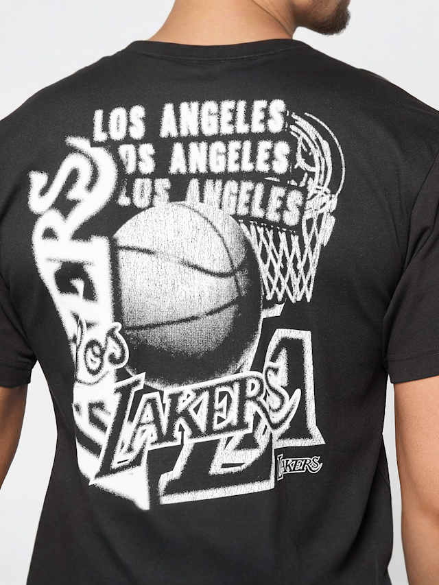 Mitchell & Ness, NBA Los Angeles Lakers HWC Overlap Graphic Tee, black, Image 5 of 6