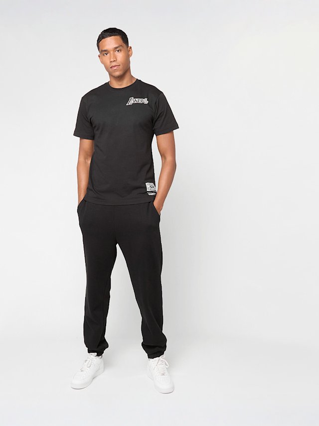 Mitchell & Ness, NBA Los Angeles Lakers HWC Overlap Graphic Tee, black, Image 6 of 6