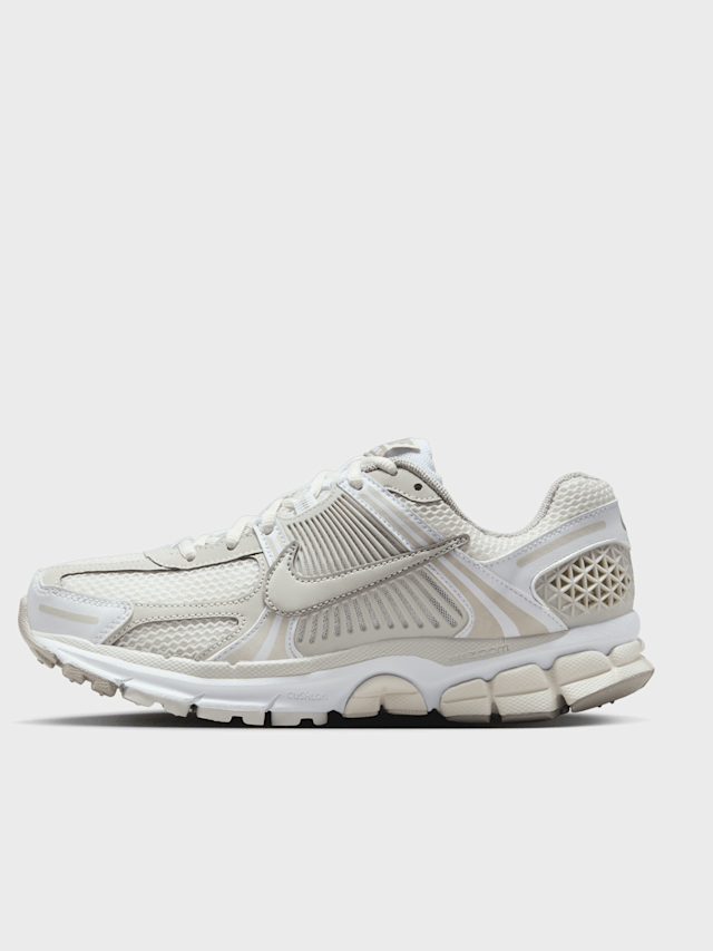 Nike, Zoom Vomero 5, white, Image 1 of 9