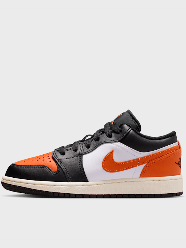 Jordan, Jordan 1 Low (GS), black, Image 1 of 8