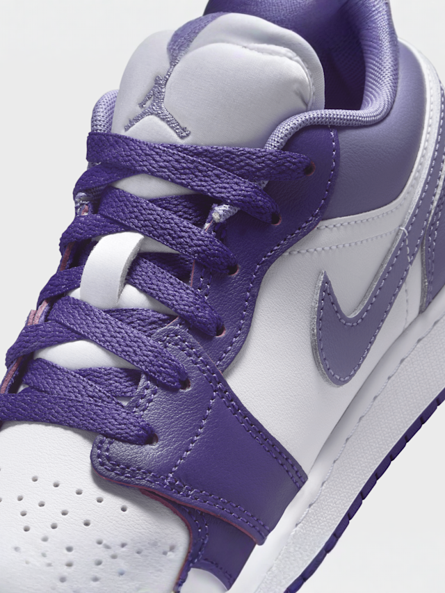 Jordan, Jordan 1 Low (GS), purple, Image 7 of 8