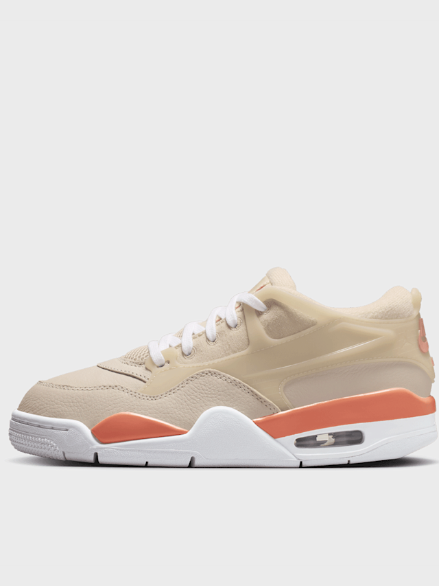 Jordan, 4RM SE (GS), beige, Image 1 of 8