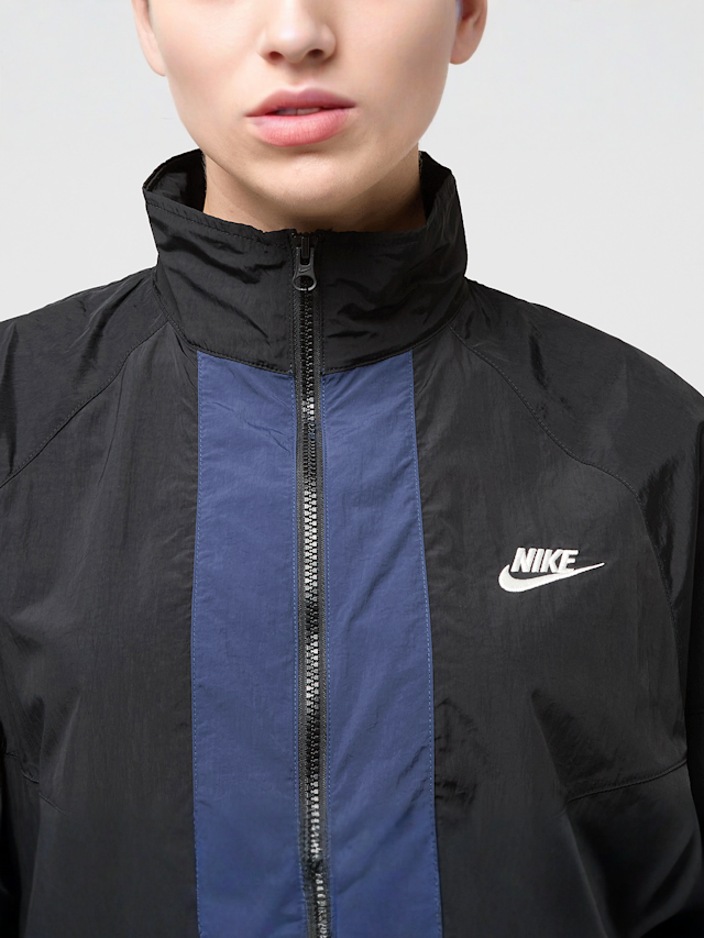 Nike, Sportswear Oversized Windrunner Jacket, black, Image 3 of 8