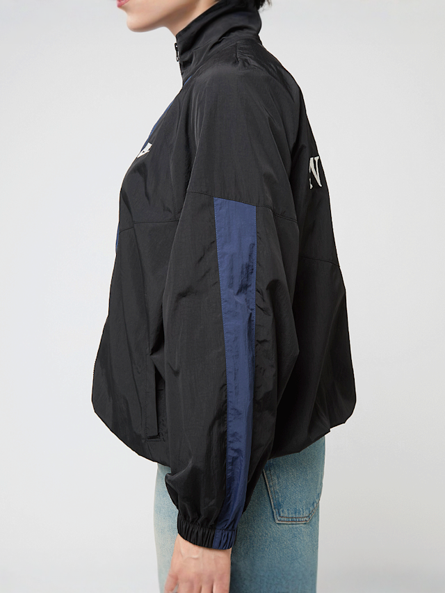 Nike, Sportswear Oversized Windrunner Jacket, black, Image 5 of 8