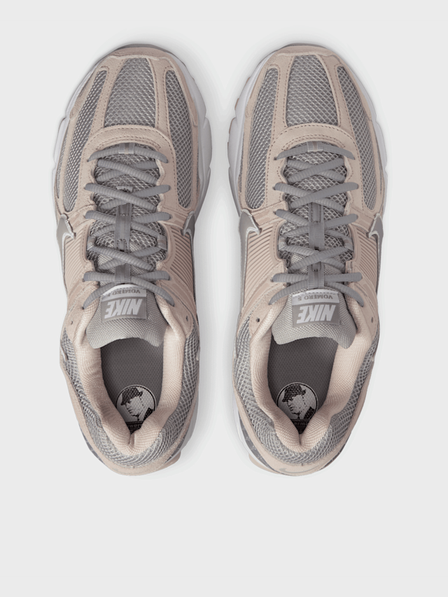 Nike, Zoom Vomero 5, beige, Image 6 of 9