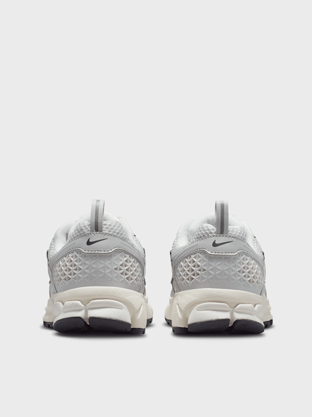 Nike, Vomero 5 sail/metallic silver/vast grey, grey, Image 5 of 9