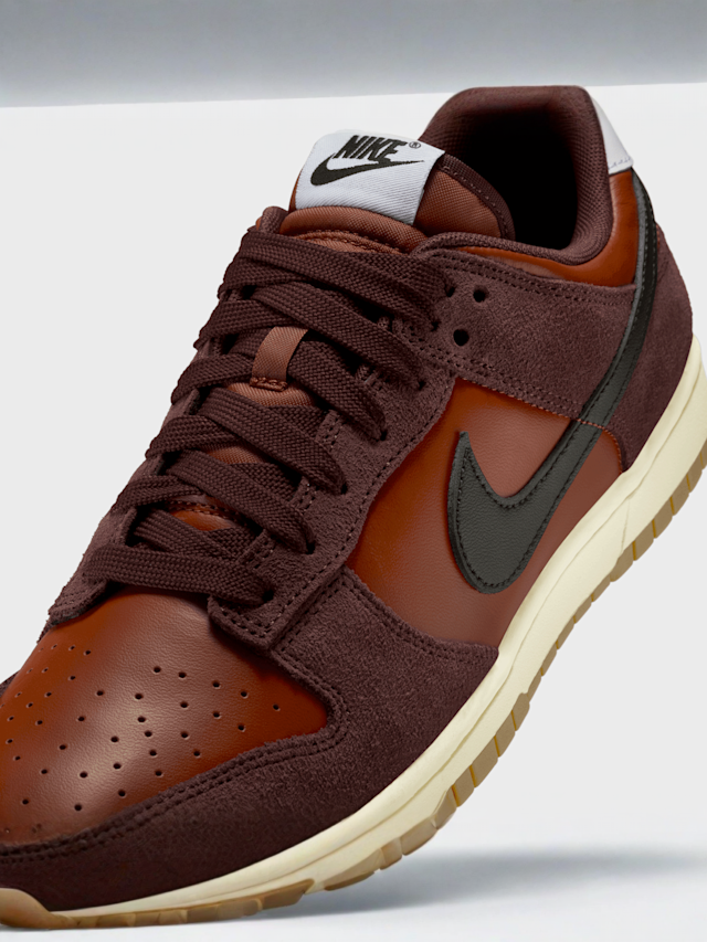 Nike, Dunk Low Retro, red, Image 7 of 9