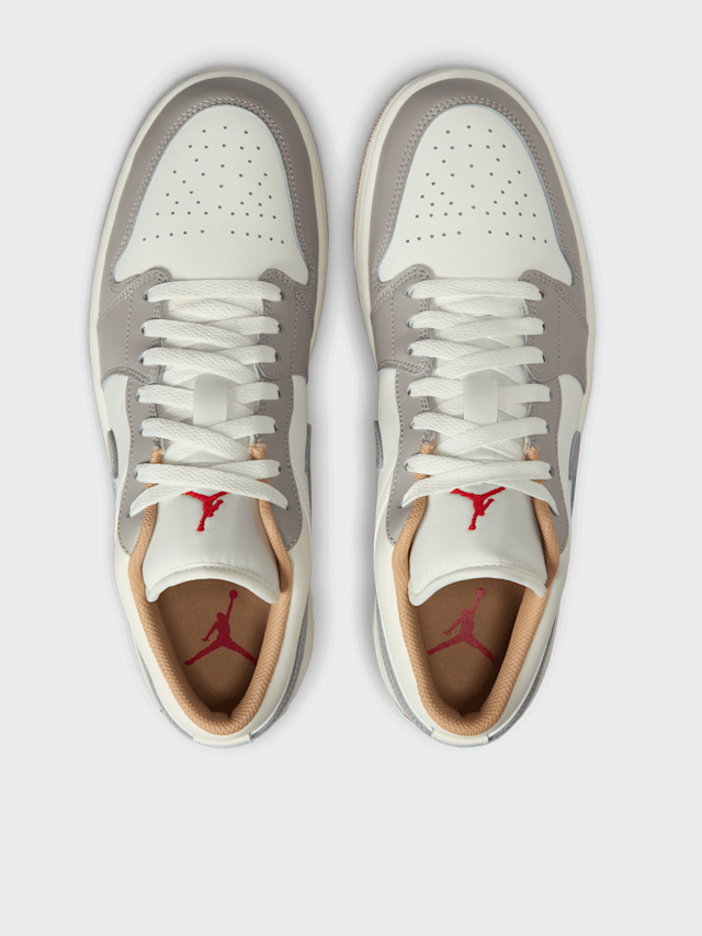 Jordan, Air Jordan 1 Low, beige, Image 6 of 8