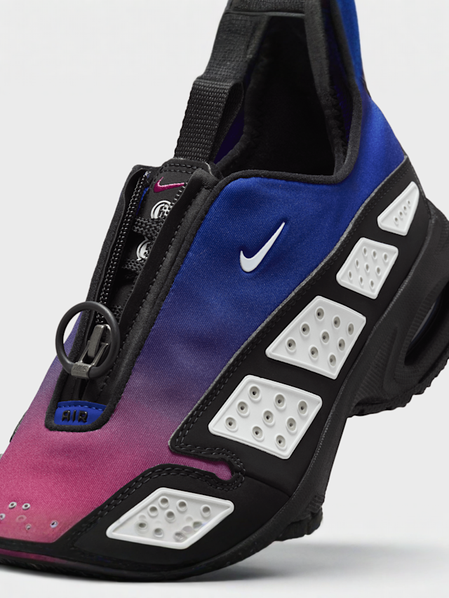 Nike, Air Max SNDR, black, Image 7 of 9