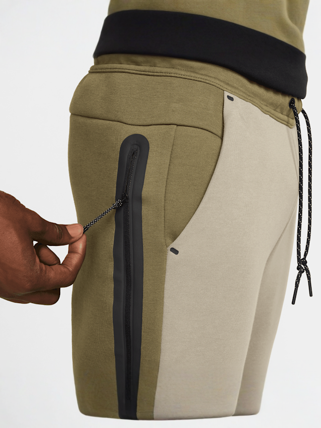 Nike, Tech Fleece Jogger, green, Image 5 of 7