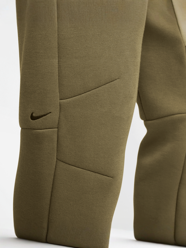 Nike, Tech Fleece Jogger, green, Image 6 of 7