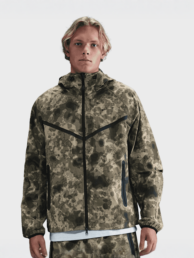 Nike, Tech Dri-FIT Woven Camo Windrunner Oversized Jacket, camouflage, Image 1 of 7