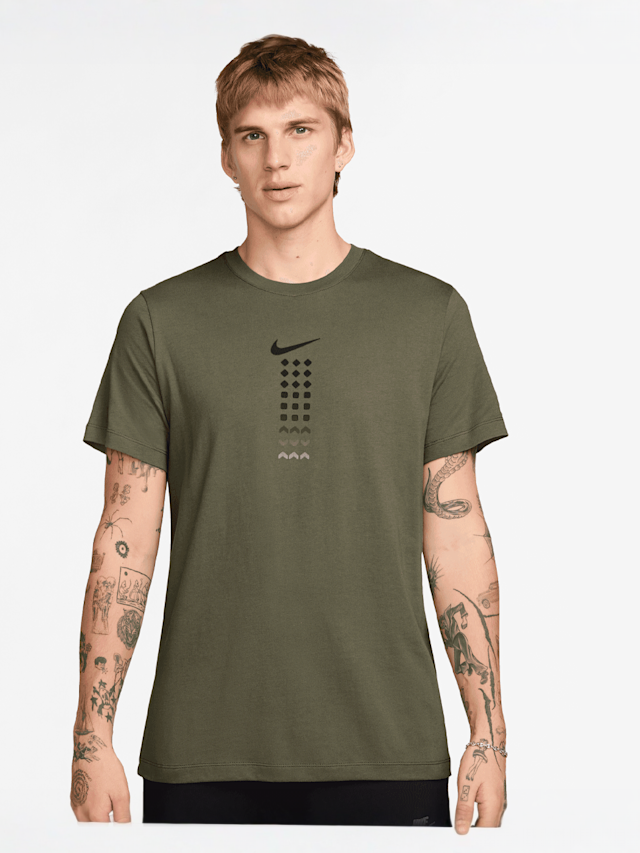 Nike, Sportswear Tee, green, Image 1 of 4