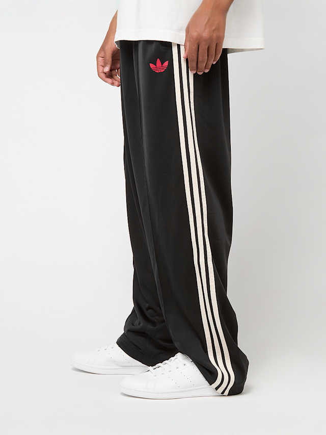 adidas Originals, Firebird Adicolor Baggy Fit Trackpants, black, Image 2 of 7