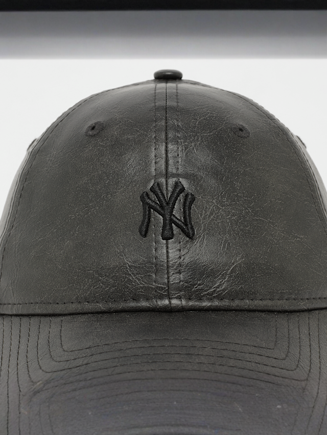 New Era, FEMALE 9TWENTY Tonal PU New York Yankees, black, Image 4 of 4