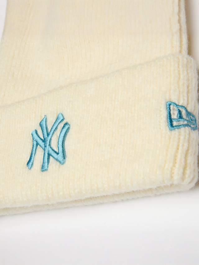New Era, Female Wide Cuff Beanie New York Yankees, beige, Image 3 of 3