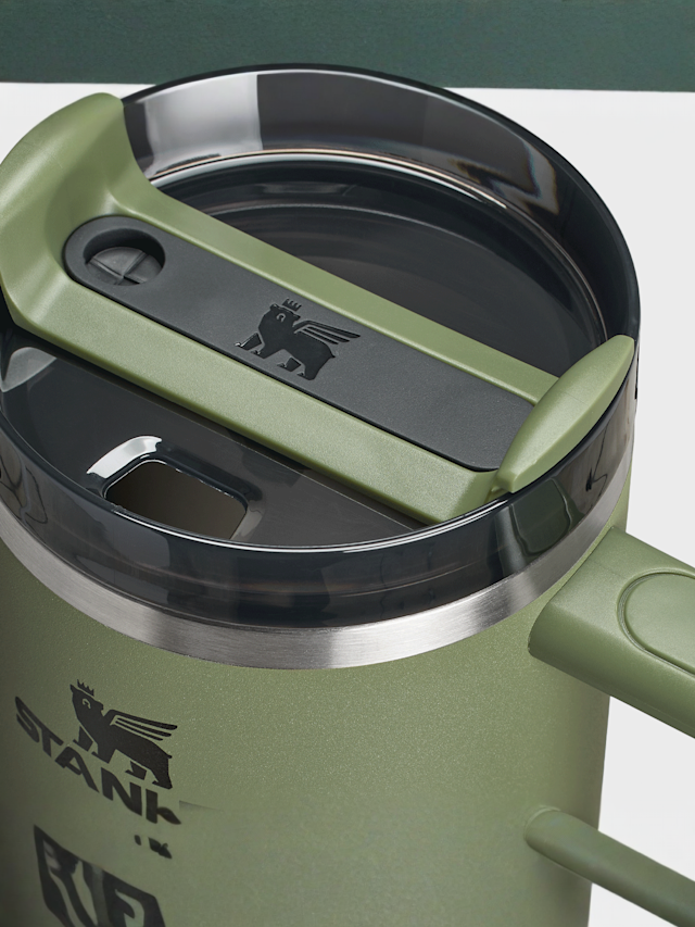Stanley, The Quencher H2.O FlowState Tumbler | 1,2L, green, Image 3 of 3