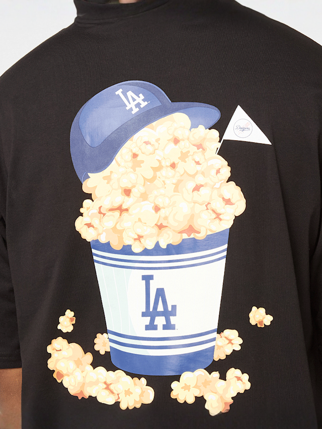 New Era, MLB Food Graphic Oversized Tee Los Angeles Dodgers, black, Image 5 of 6