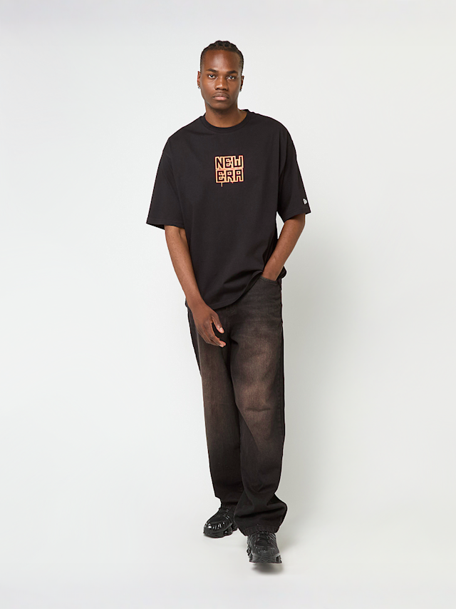 New Era, Oversized Graphic Tee 2, black, Image 5 of 5