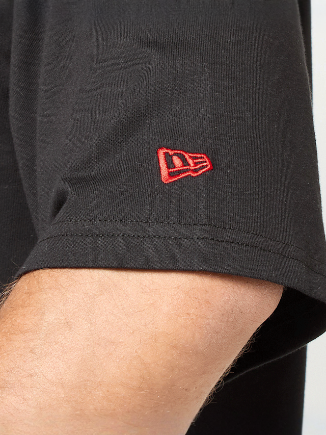 New Era, Oversized Graphic Tee, black, Image 4 of 6