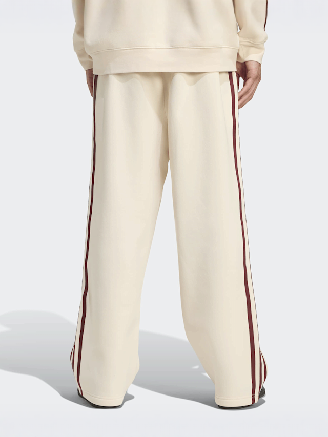 adidas Originals, Graphic Fleece Pant Open Hem, beige, Image 2 of 5