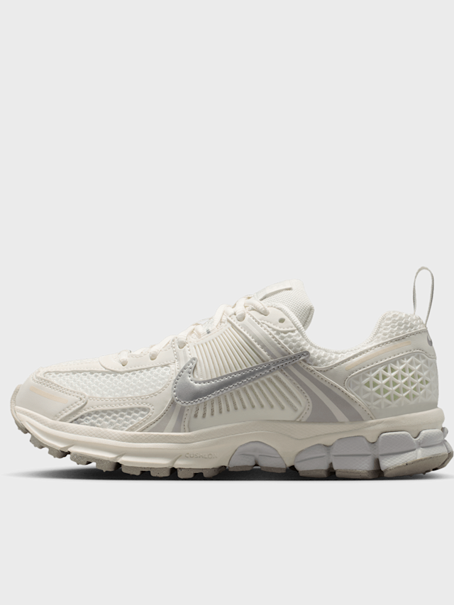 Nike, Vomero 5 sail/metallic silver/vast grey, beige, Image 1 of 9