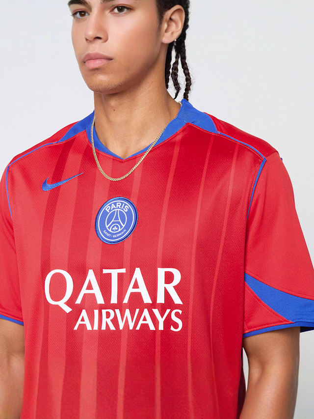 Nike, Vitinha / No. 17 / PSG Nike Third Stadium 2025/26, red, Image 3 of 7