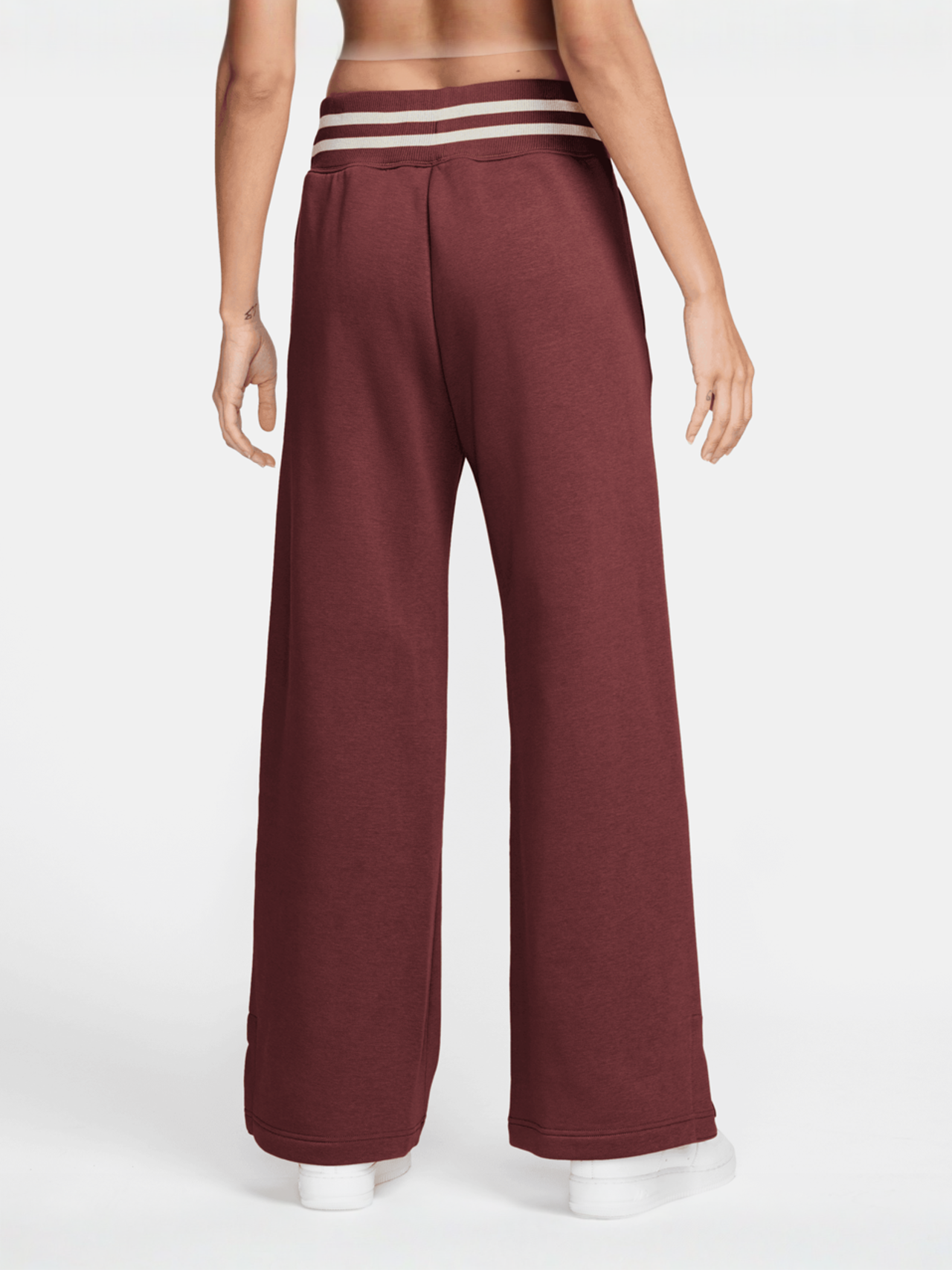 Sportswear Phoenix Fleece High-Rise Graphics Wide Pants | SNIPES