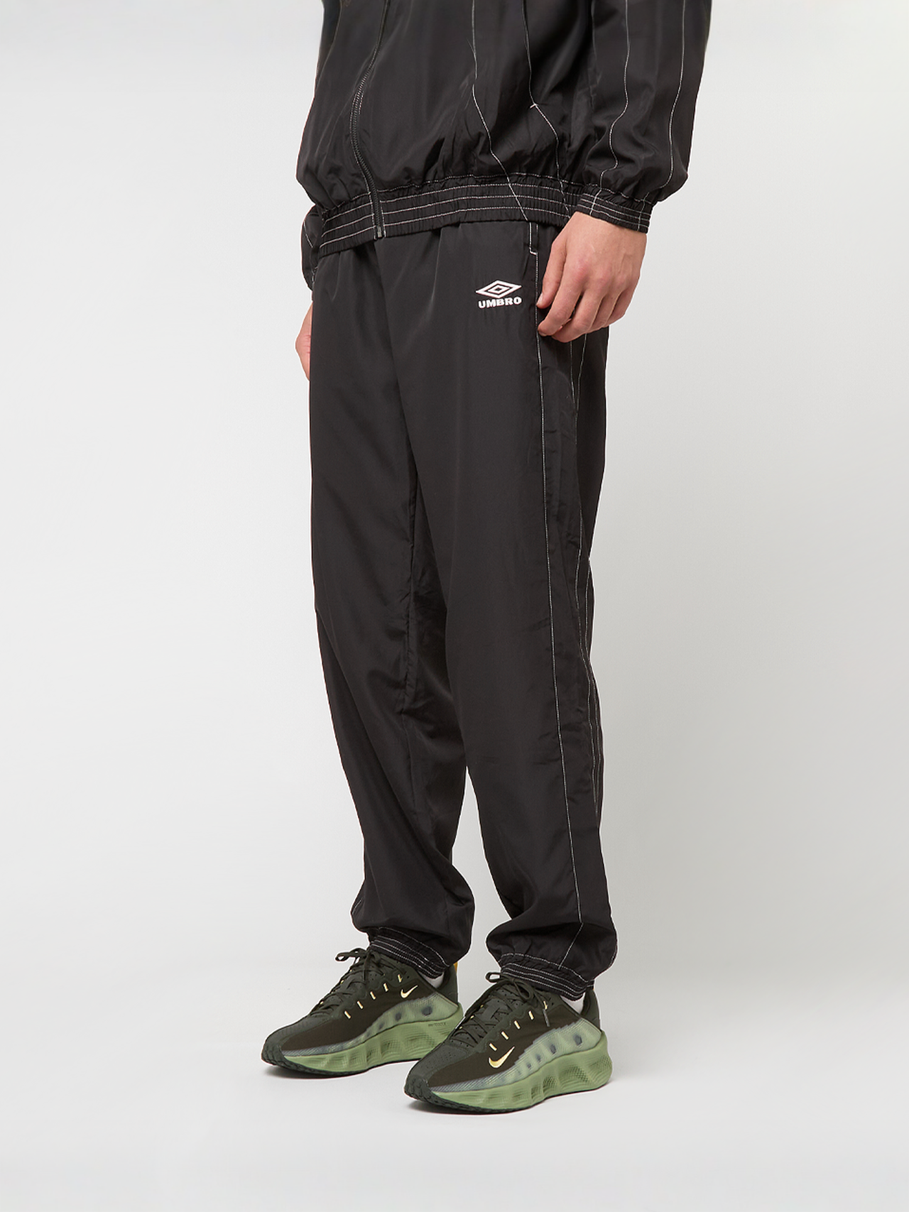 Relaxed Track Pants | SNIPES