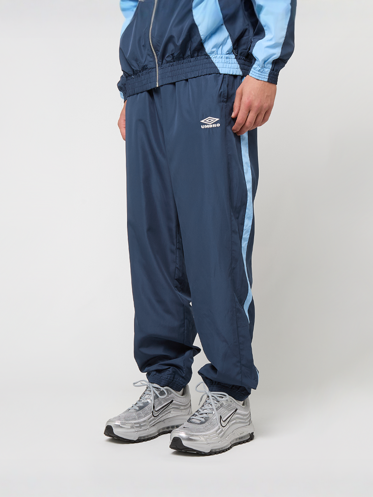 D TRACK PANT dary navy/vista blue | SNIPES