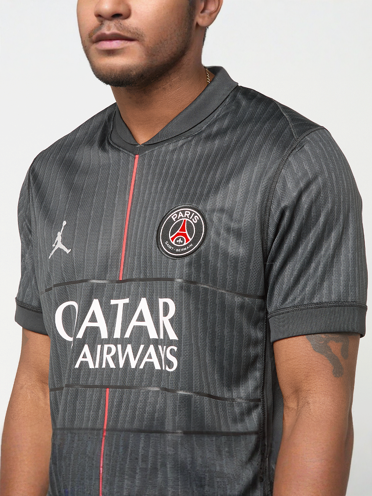 Jordan Paris Saint-Germain シャツ グレー PSG PSG Jordan Fourth Stadium 2025/26 | SNIPES