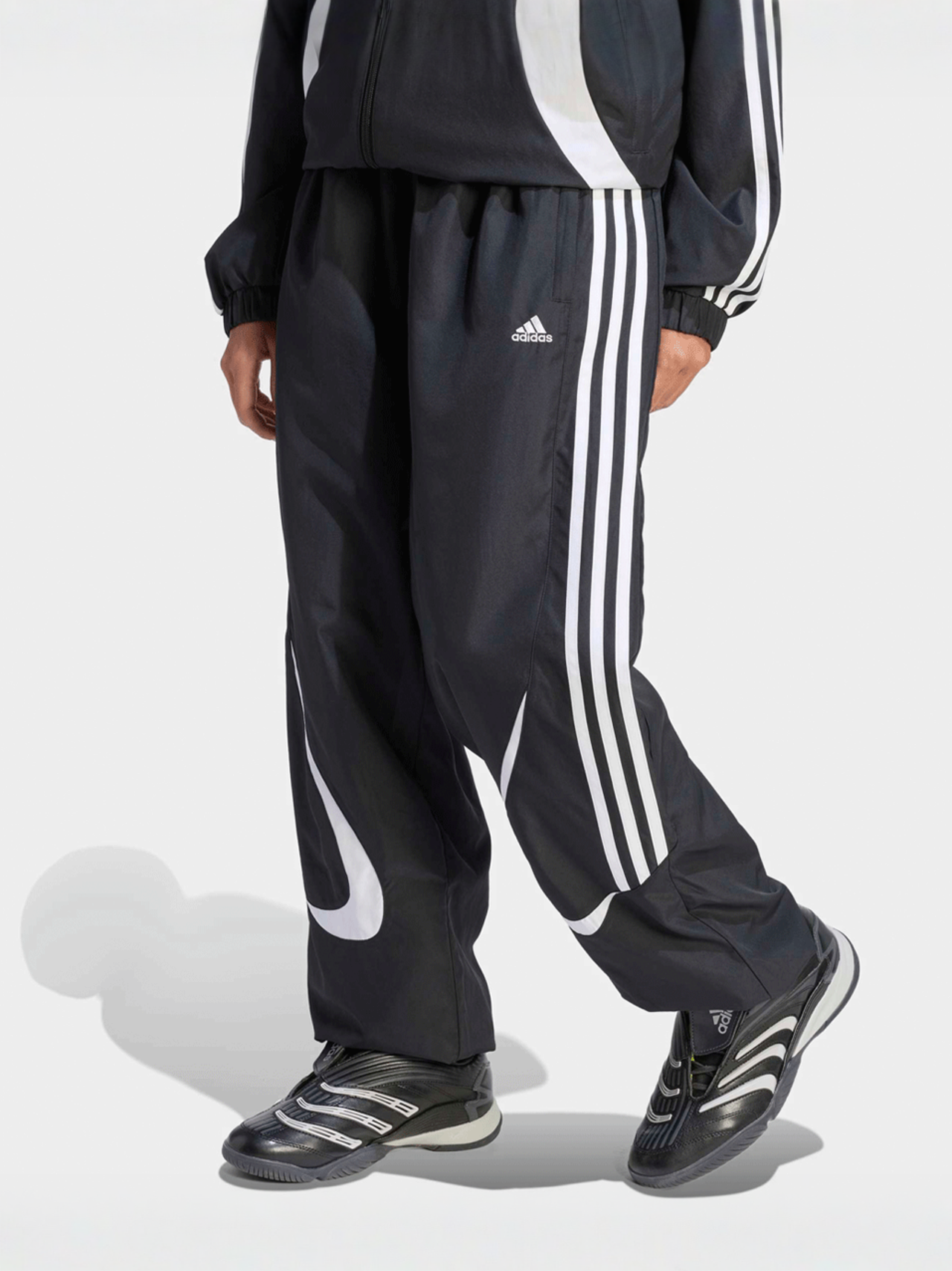 Teamgeist Loose Trackpants | SNIPES