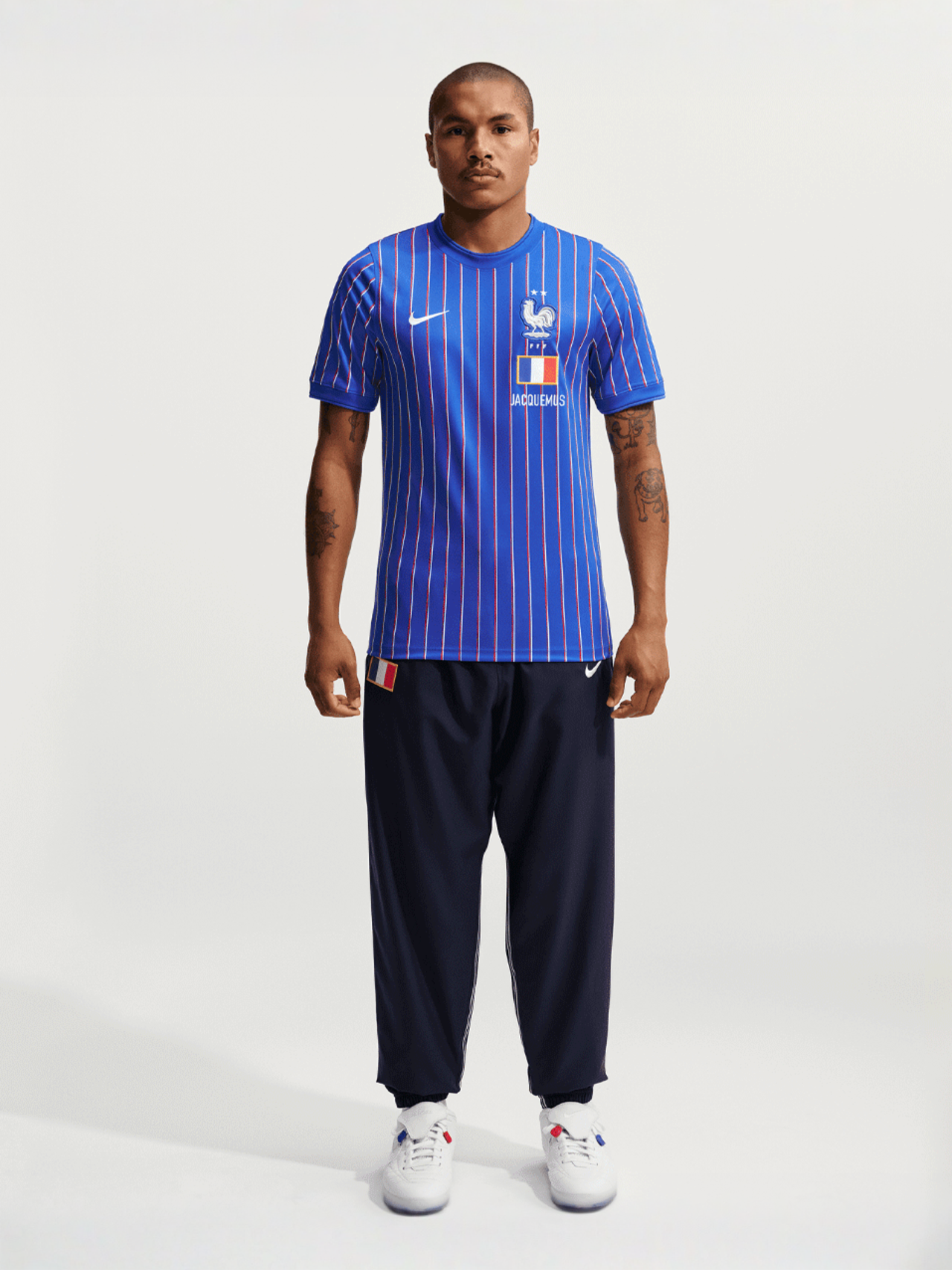 【S】Nike x Jacquemus Top France France x Jacquemus Dri-FIT Academy Pro Shortsleeve Top | SNIPES
