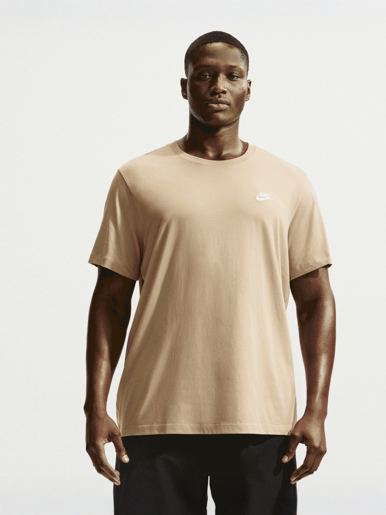 Sportswear Club T-Shirt | SNIPES
