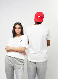 Nike, Sportswear Club T-Shirt, white, Image 2 of 4