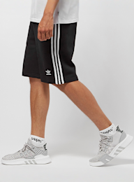 adidas Originals, adicolor 3-Stripes Shorts, zwart, Afbeelding 2 van 5