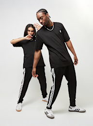 adidas Originals, Essentials T-Shirt, black, Image 4 of 4