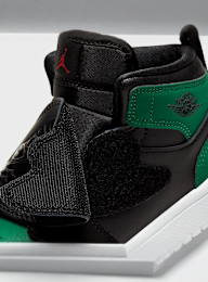 Jordan, Sky Jordan 1, green, Image 7 of 9