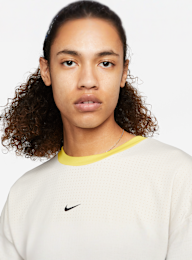 Nike, Sportswear Style Essentials Reversible Short-Sleeve Top, beige, Afbeelding 3 van 4