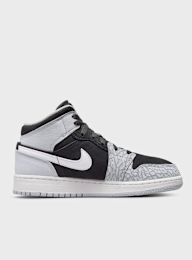 Jordan, Air Jordan 1 Mid SE (GS), black, Image 2 of 9