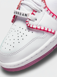 Jordan, Air Jordan 1 Low SE (GS), white, Image 7 of 8