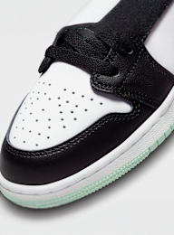 Jordan, Air Jordan 1 Low SE (GS), white, Image 7 of 9