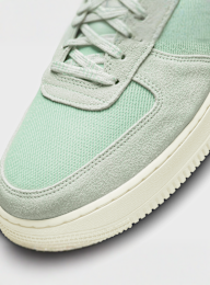 Nike, Air Force 1 07 LV8, zielony, Obraz 7 z 9
