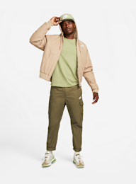 Nike, Sportswear Club T-Shirt, zielony, Obraz 4 z 4