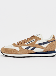 Reebok, Classic Leather, white, Image 1 of 5