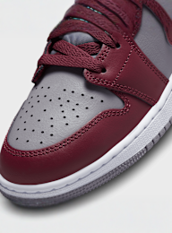 Jordan, Air Jordan 1 Mid (GS), red, Image 7 of 8