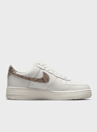 Nike, WMNS Air Force 1 '07, white, Image 2 of 8