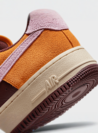 Nike, WMNS Air Force 1 '07, pomarańczowy, Obraz 8 z 8