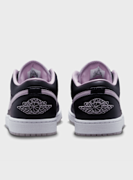 Jordan, Air Jordan 1 Low SE Men's Shoes, black, Image 5 of 8